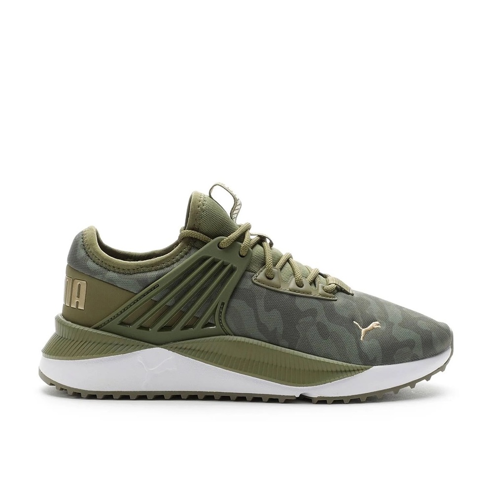 Women's Puma Pacer Future Camo Running Shoes (7.5)